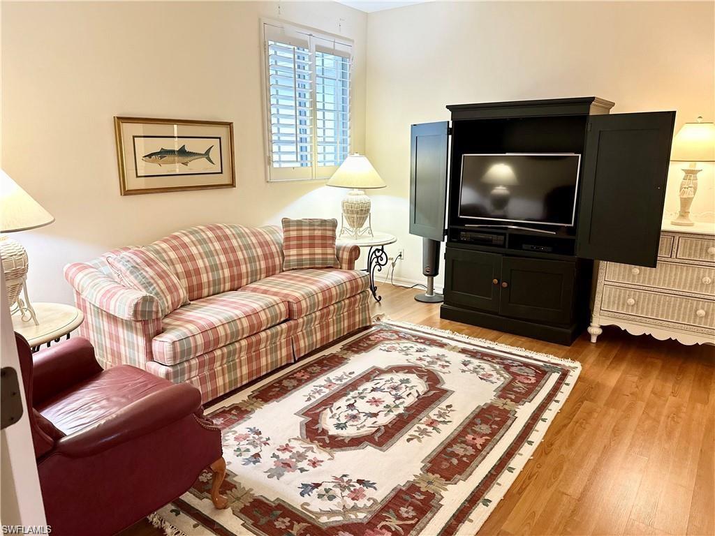 27080 Lake Harbor CT 202