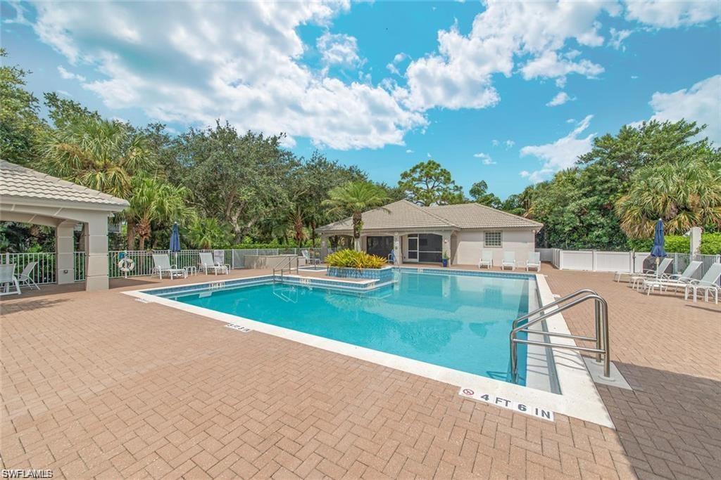 27080 Lake Harbor CT 202 photo 29