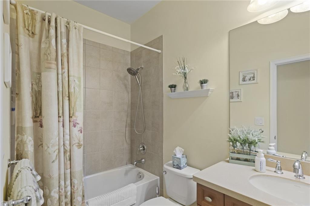 6645 Alden Woods CIR 201 photo 13
