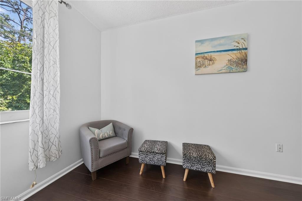 1105 Reserve CT 206 photo 14