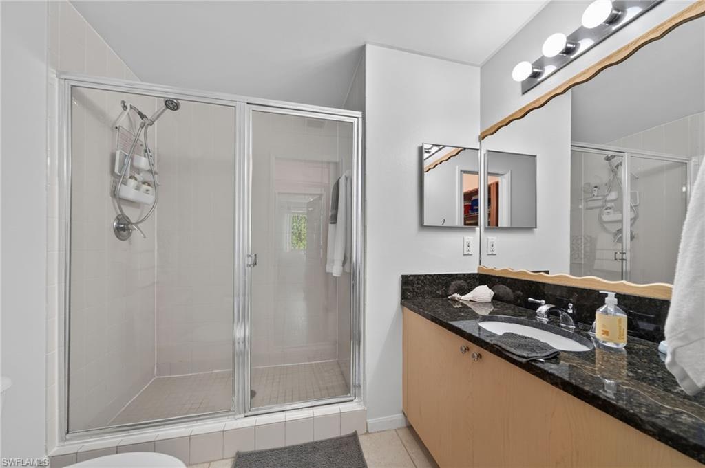 1105 Reserve CT 206 photo 15