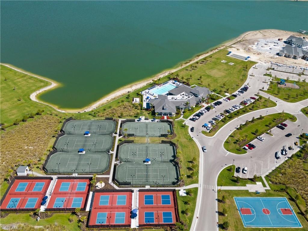 13528 Blue Bay CIR photo 37
