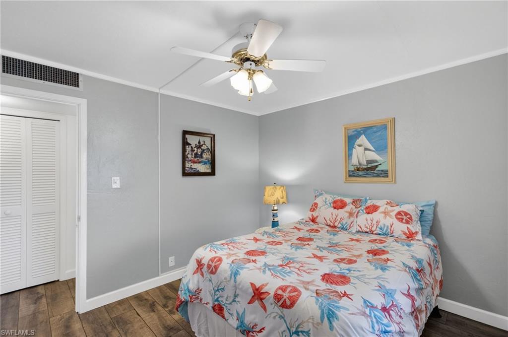 2244 Winkler AVE 301 photo 29
