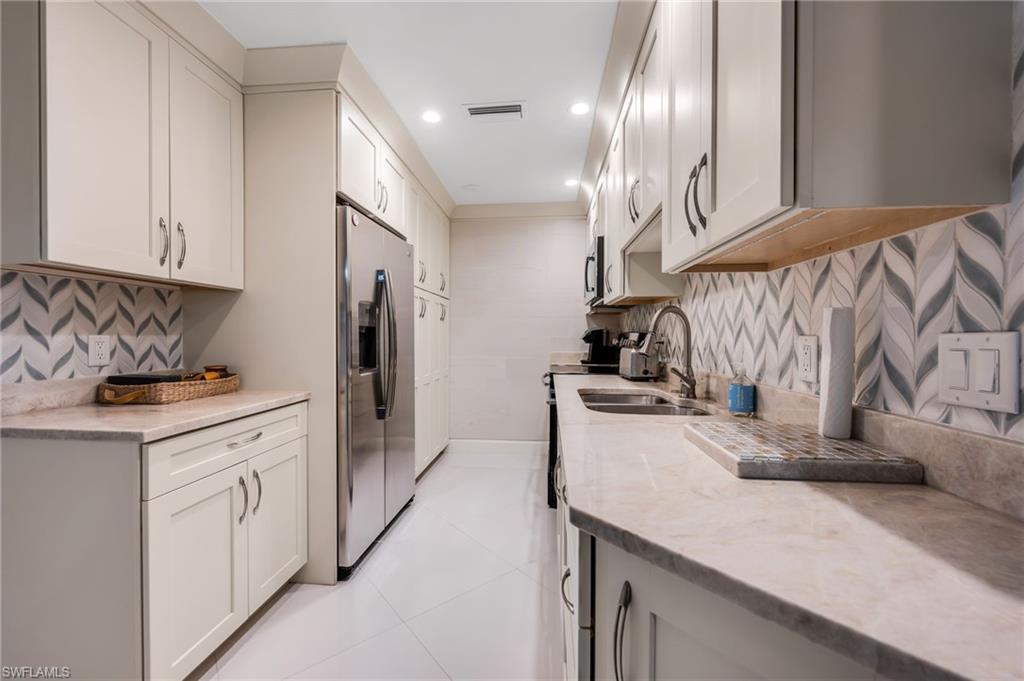 2011 Gulf Shore BLVD N 64,65/66 photo 13