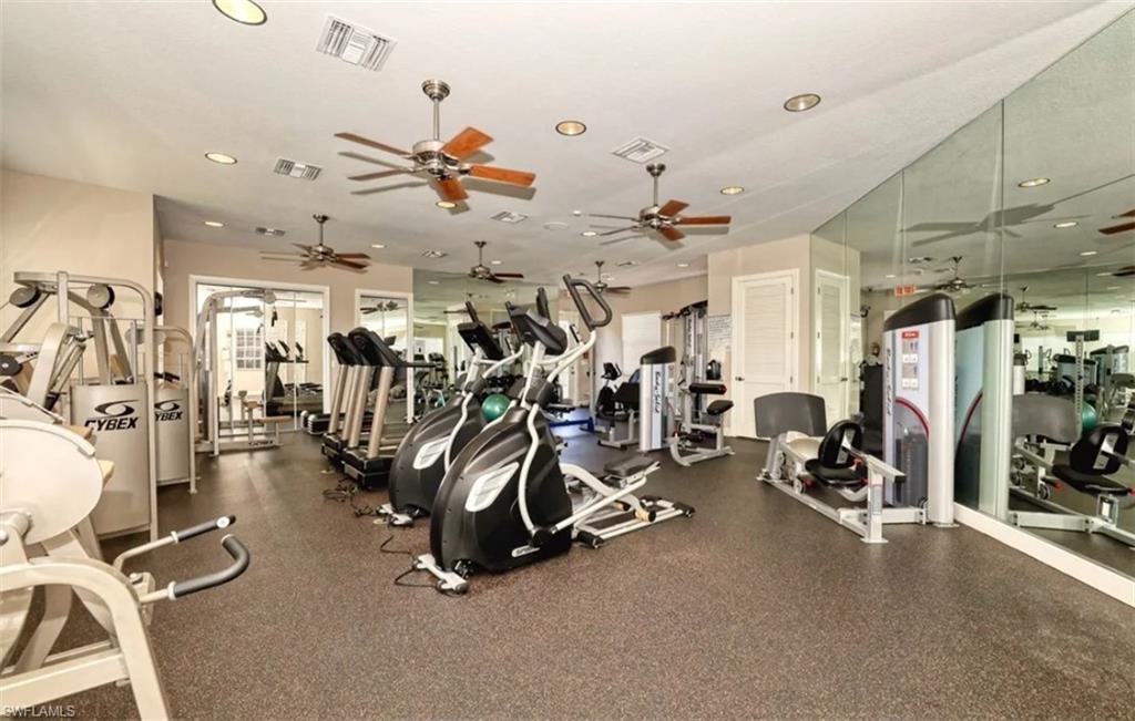 Exercise room with recessed lighting