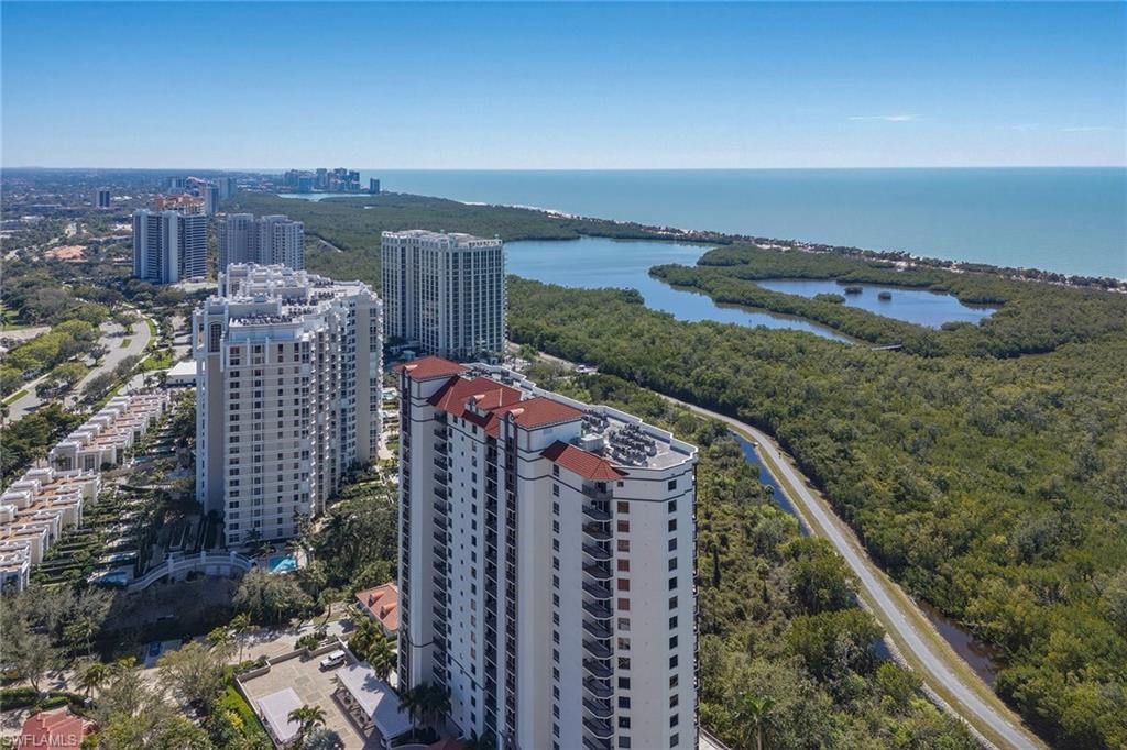 7225 Pelican Bay BLVD 305 photo 27