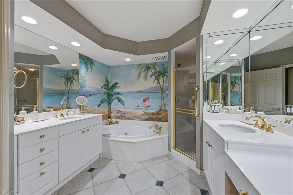 7225 Pelican Bay BLVD 305 photo 17