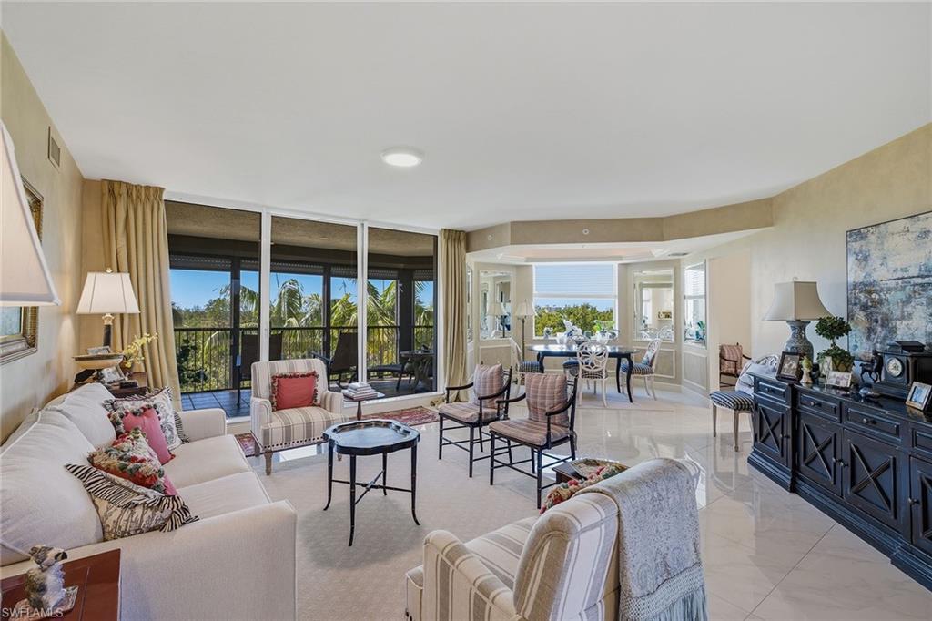 7225 Pelican Bay BLVD 305