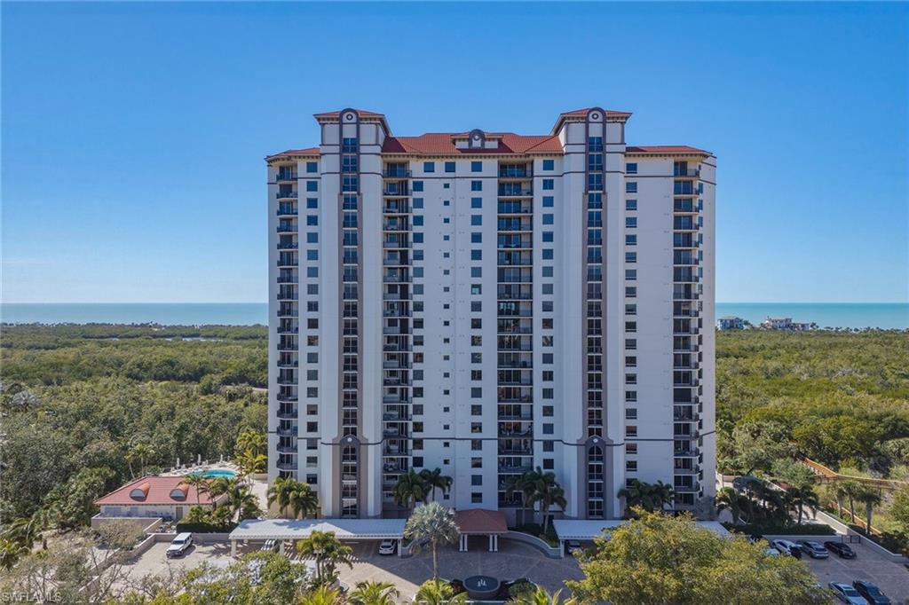 7225 Pelican Bay BLVD 305 photo 29