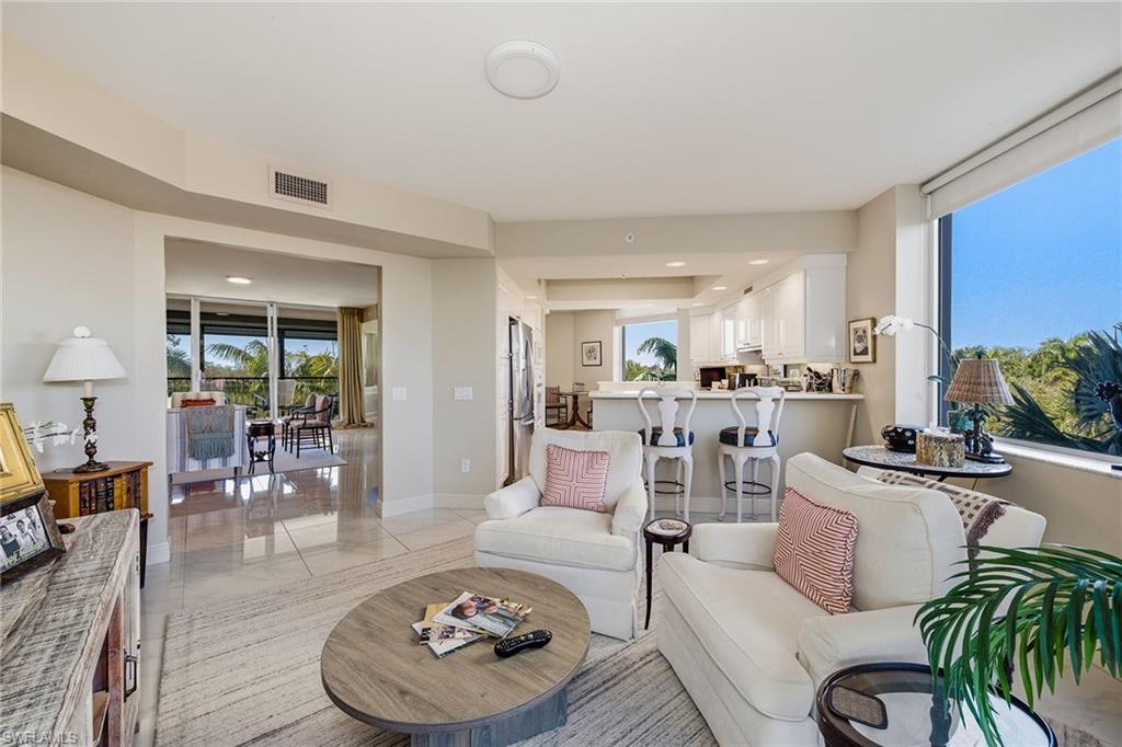7225 Pelican Bay BLVD 305 photo 8