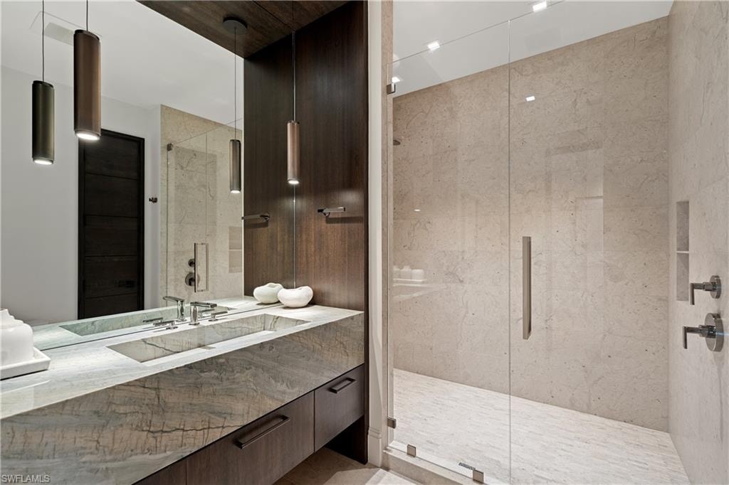 81 Seagate DR PH20 photo 20