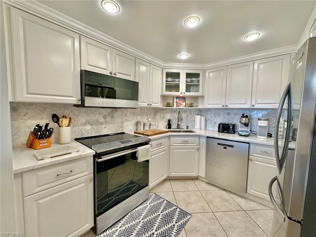 1 Bluebill AVE 604