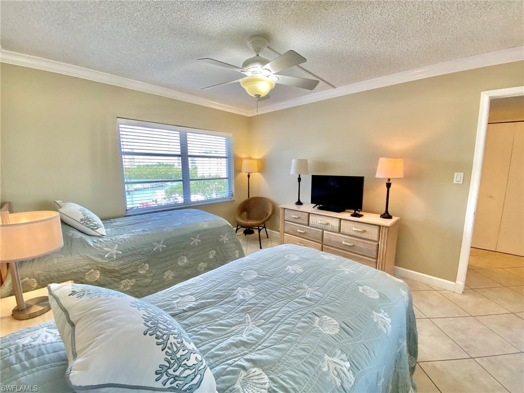 1 Bluebill AVE 604 photo 22