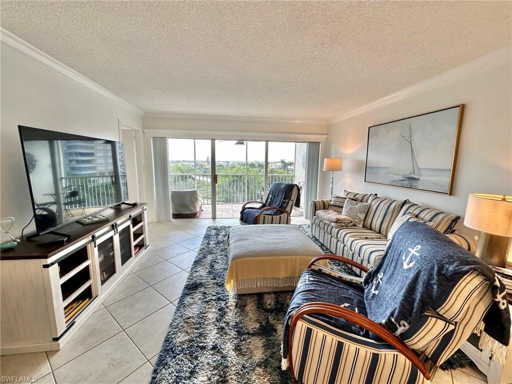1 Bluebill AVE 604 photo 7