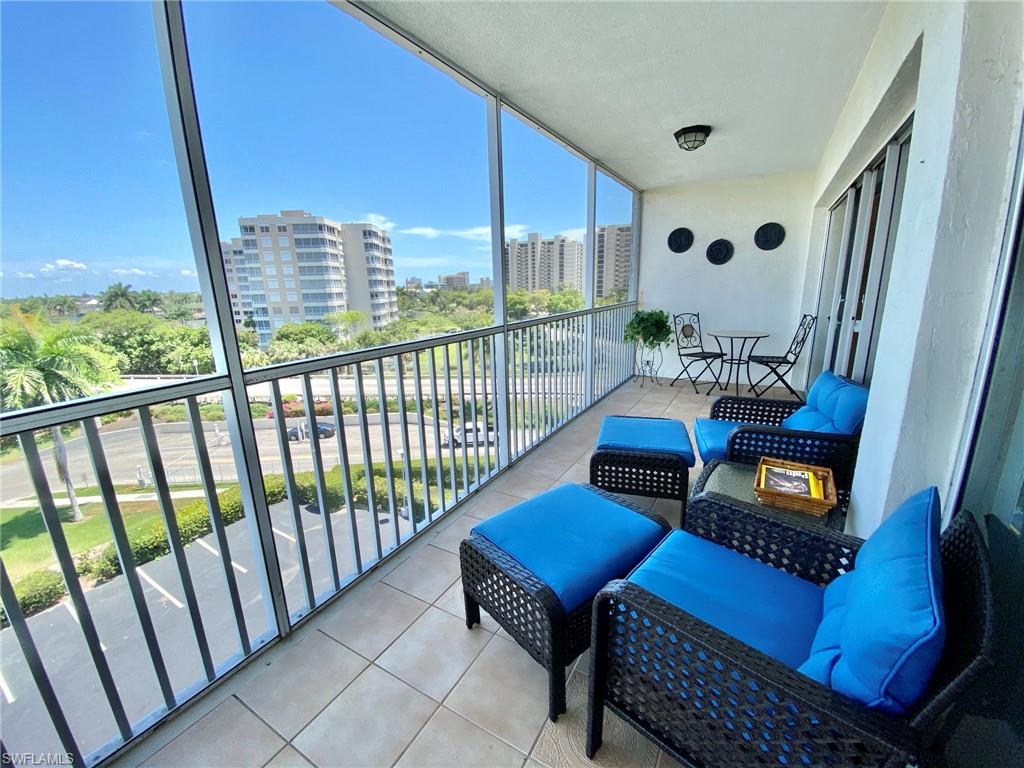 1 Bluebill AVE 604 photo 24