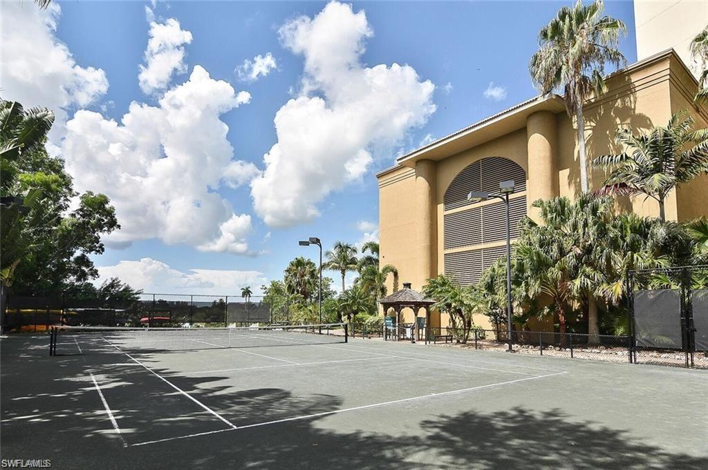 14300 Riva Del Lago DR 1002 photo 27