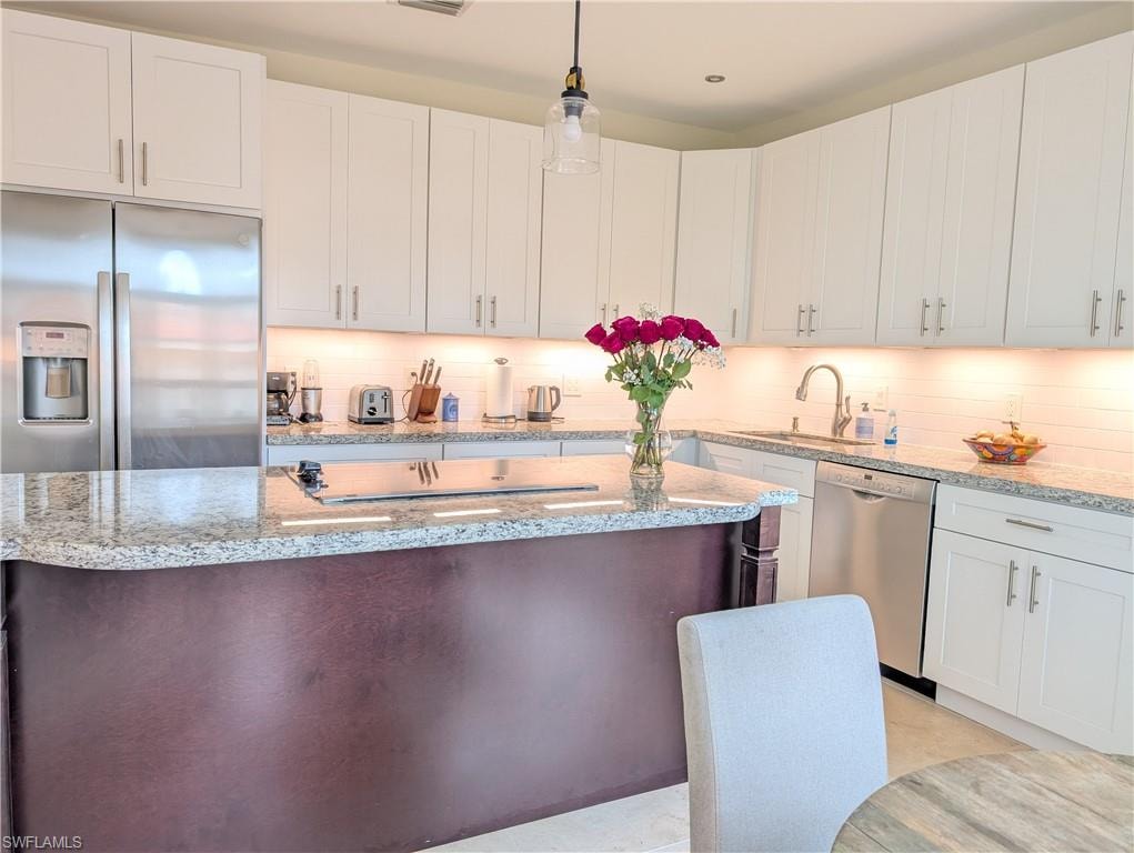 2878 Valencia WAY photo 24