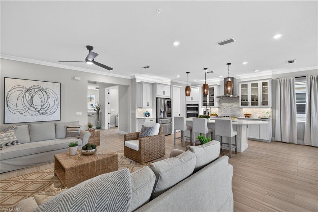 4683 ARBORETUM CIR 201