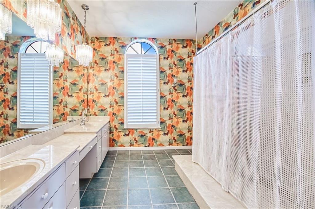 6896 Erin Marie CT photo 39