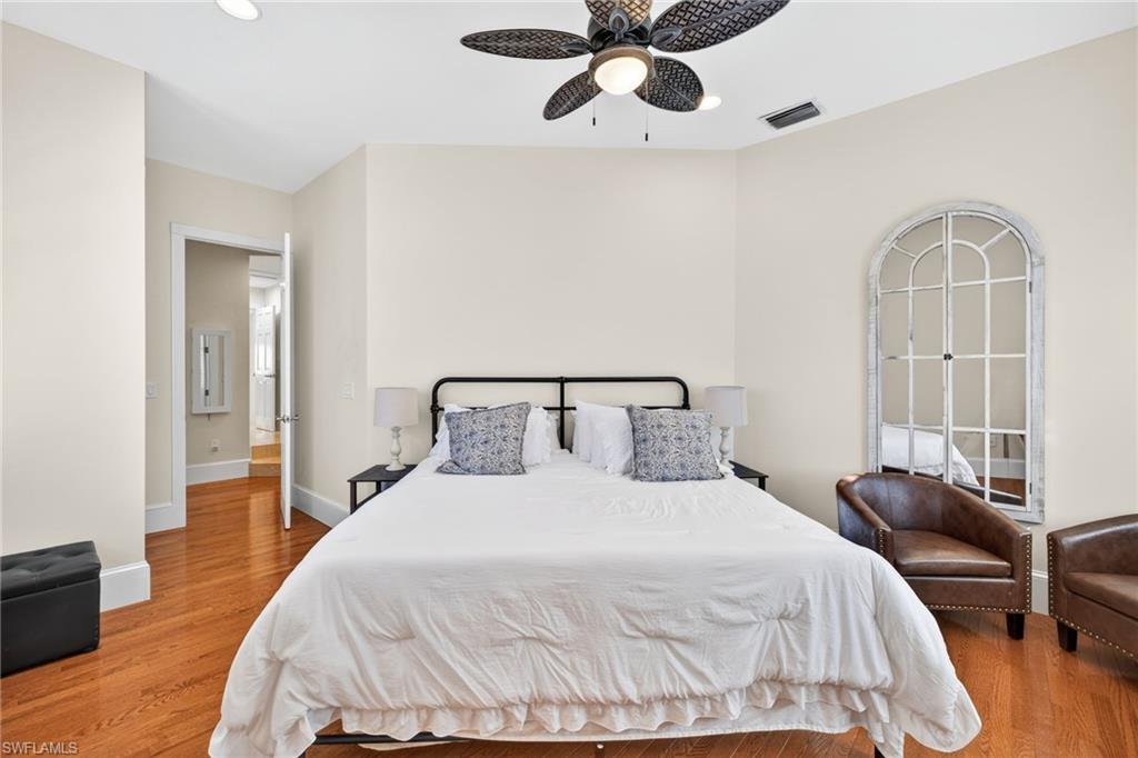 2878 Valencia WAY photo 29