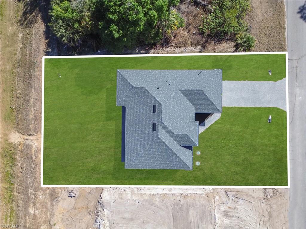 Aerial view of property and surrounding area
