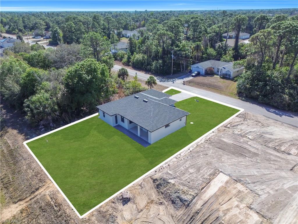 Aerial view of property and surrounding area