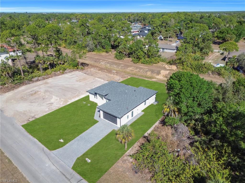 Aerial view of property and surrounding area