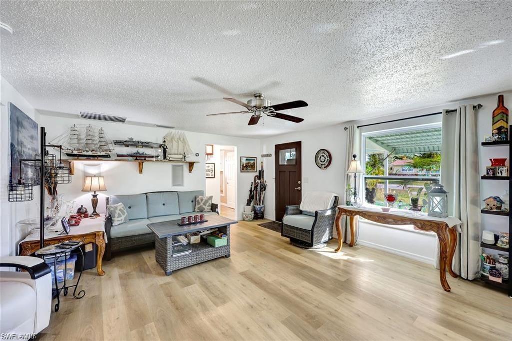 12315 Davis BLVD photo 9