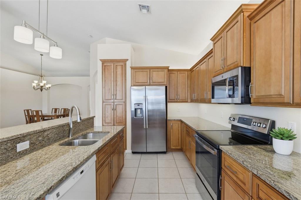 13881 Lake Mahogany BLVD 3221 photo 10
