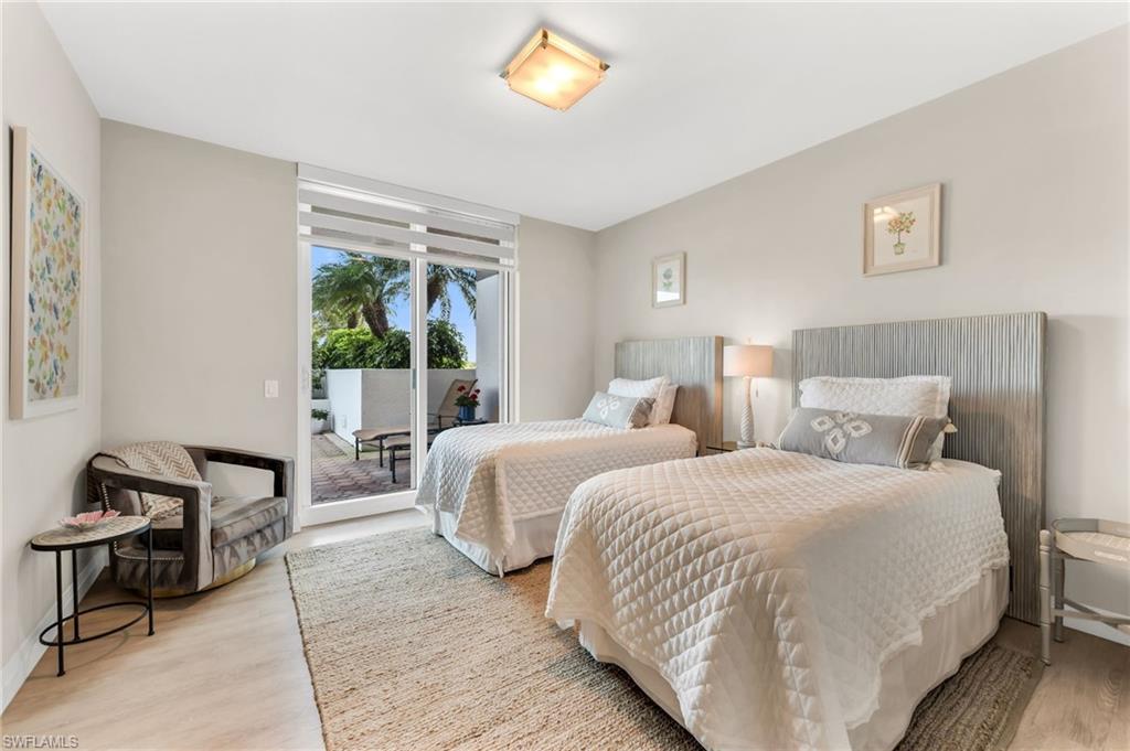 455 Cove Tower DR 304 photo 10
