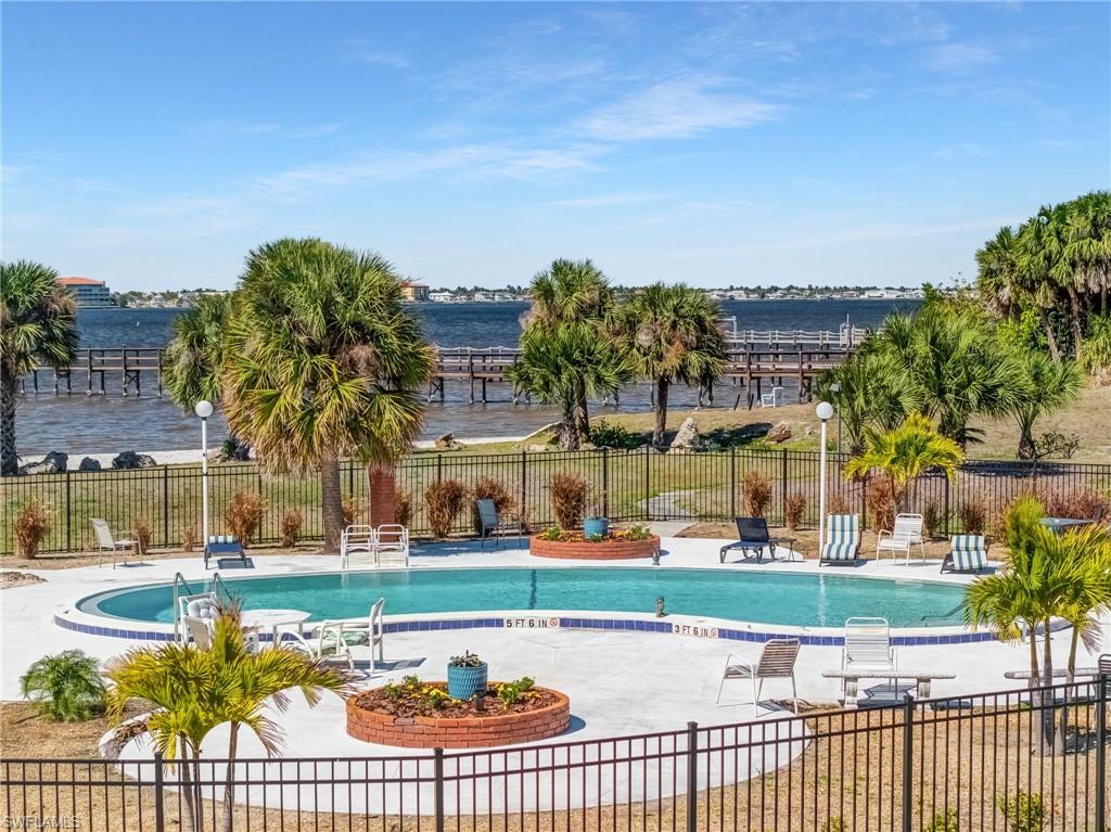 Pool and private river beach amenities make it easy to enjoy the best of outdoor living.