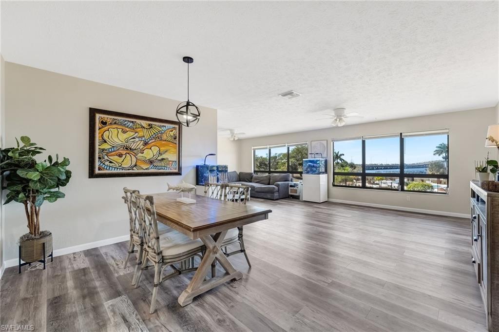 A light-filled dining space with a relaxed coastal feel and scenic views nearby.