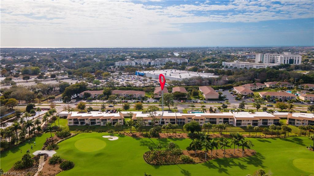 Bird's eye view of a golf club