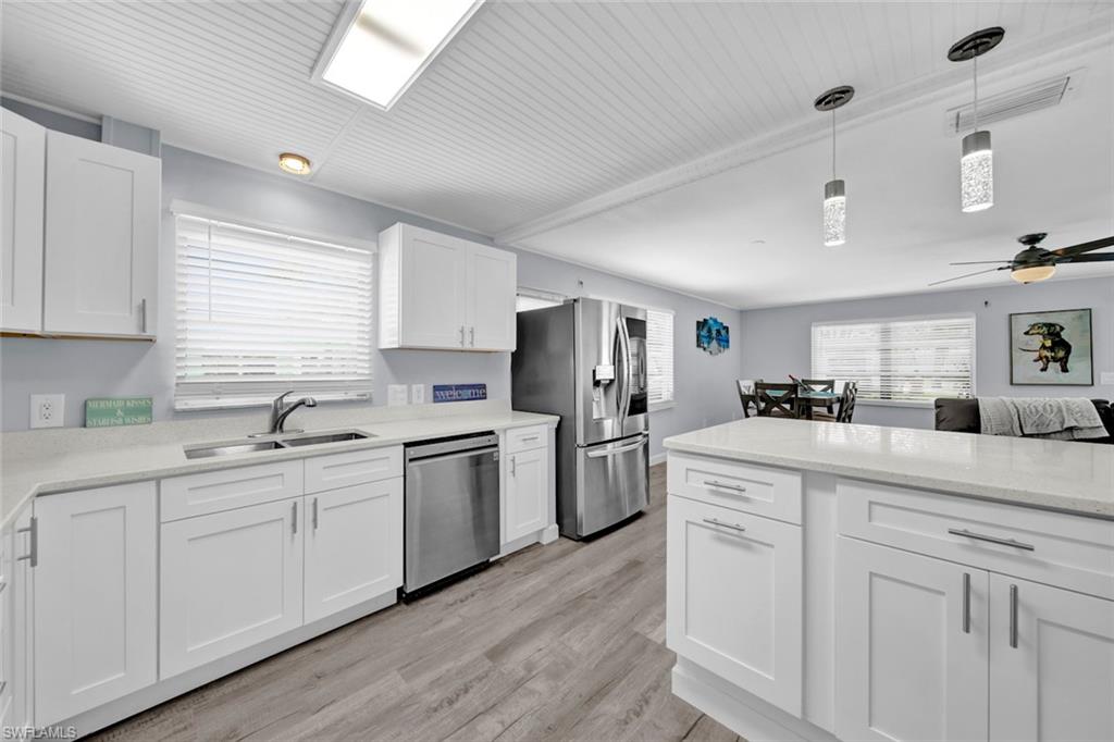 16890 Banyon DR photo 8