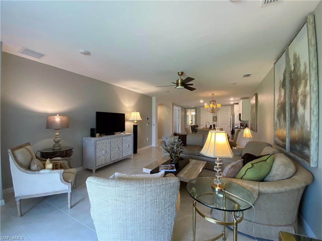14639 Edgewater CIR