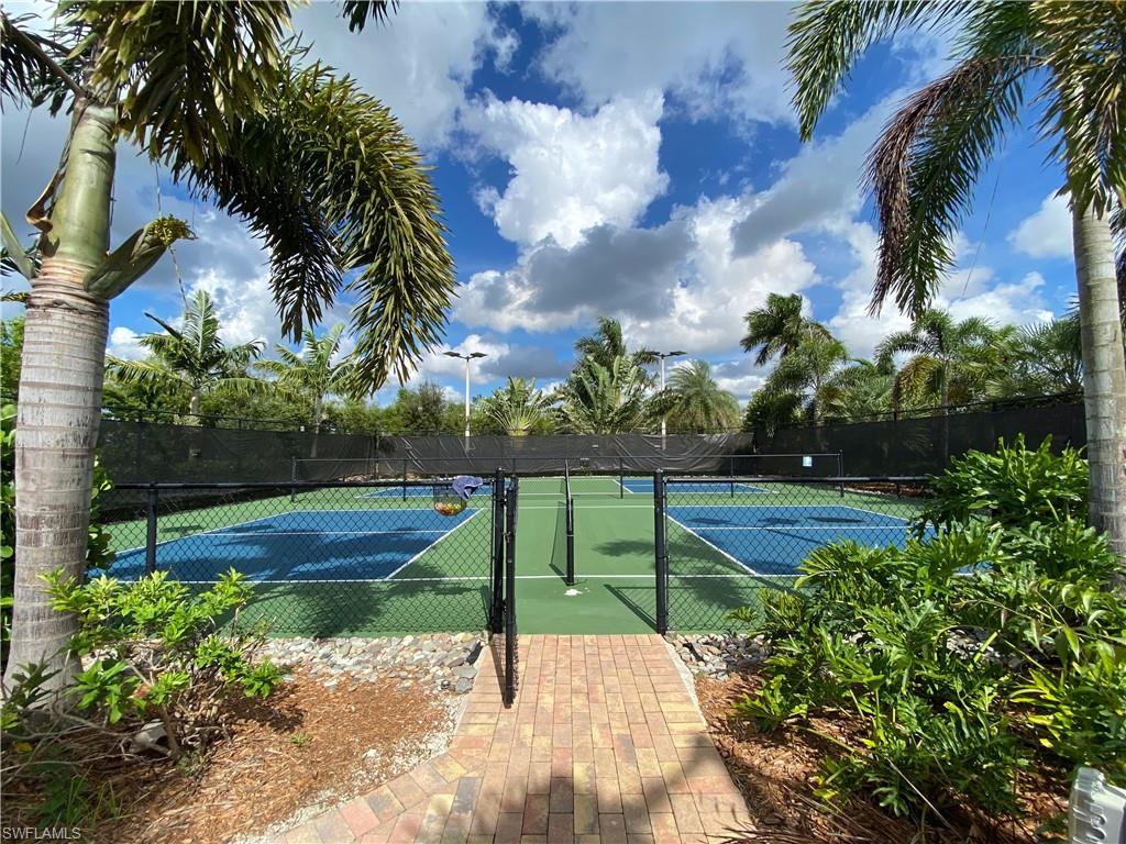 14639 Edgewater CIR photo 20
