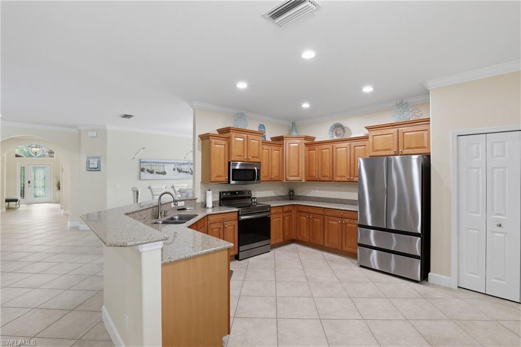 13818 Farnese DR photo 7