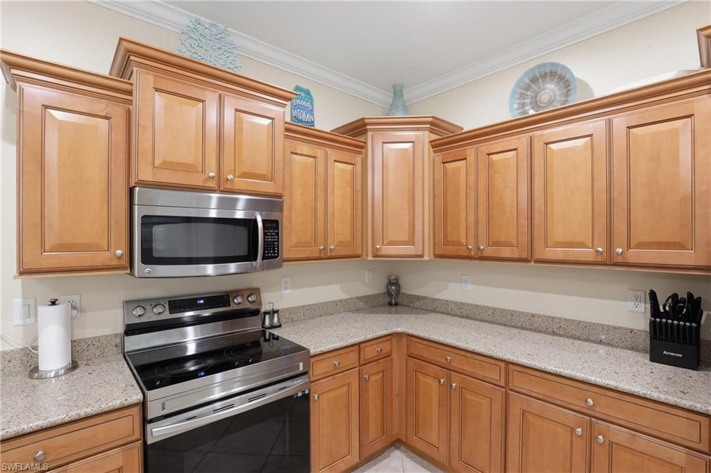 13818 Farnese DR photo 9