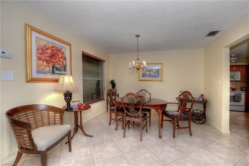 5652 Eichen CIR E photo 9
