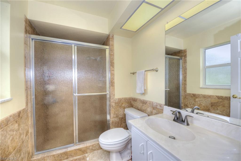 5652 Eichen CIR E photo 11
