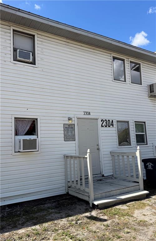 2304 Grand AVE photo 9