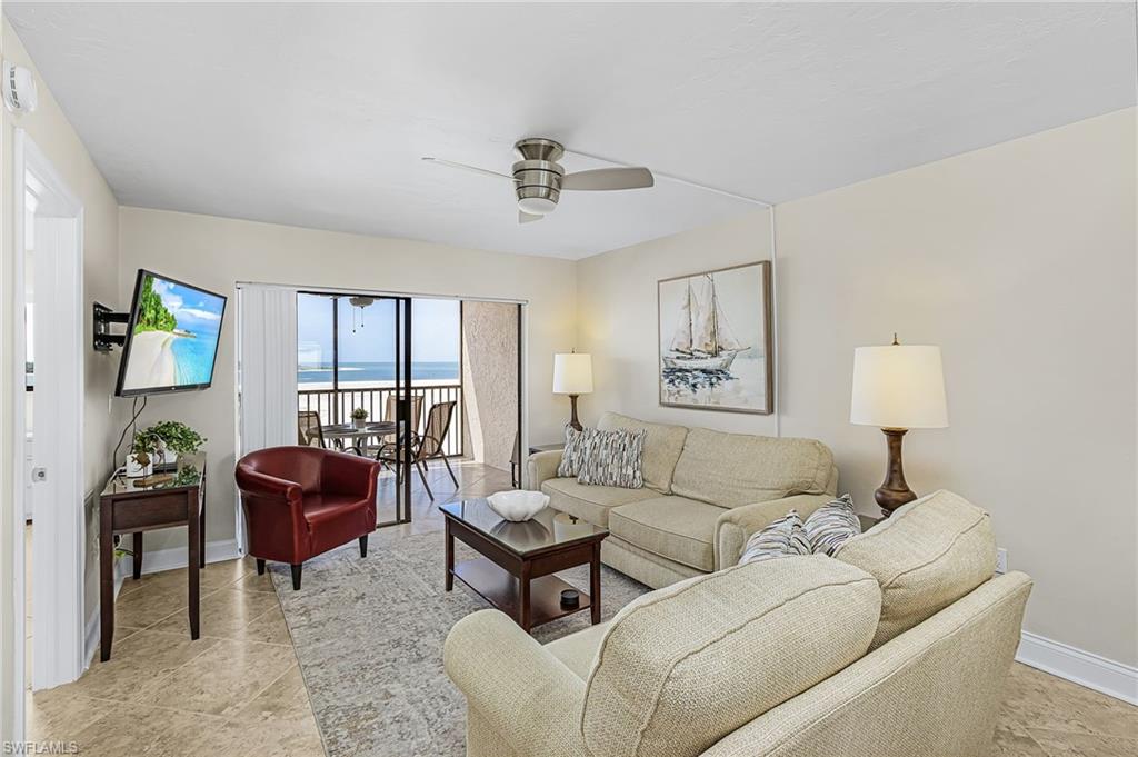 8350 Estero BLVD 322 photo 13