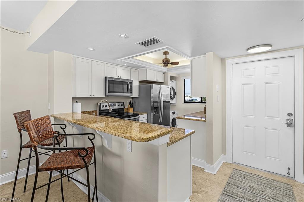 8350 Estero BLVD 322 photo 10