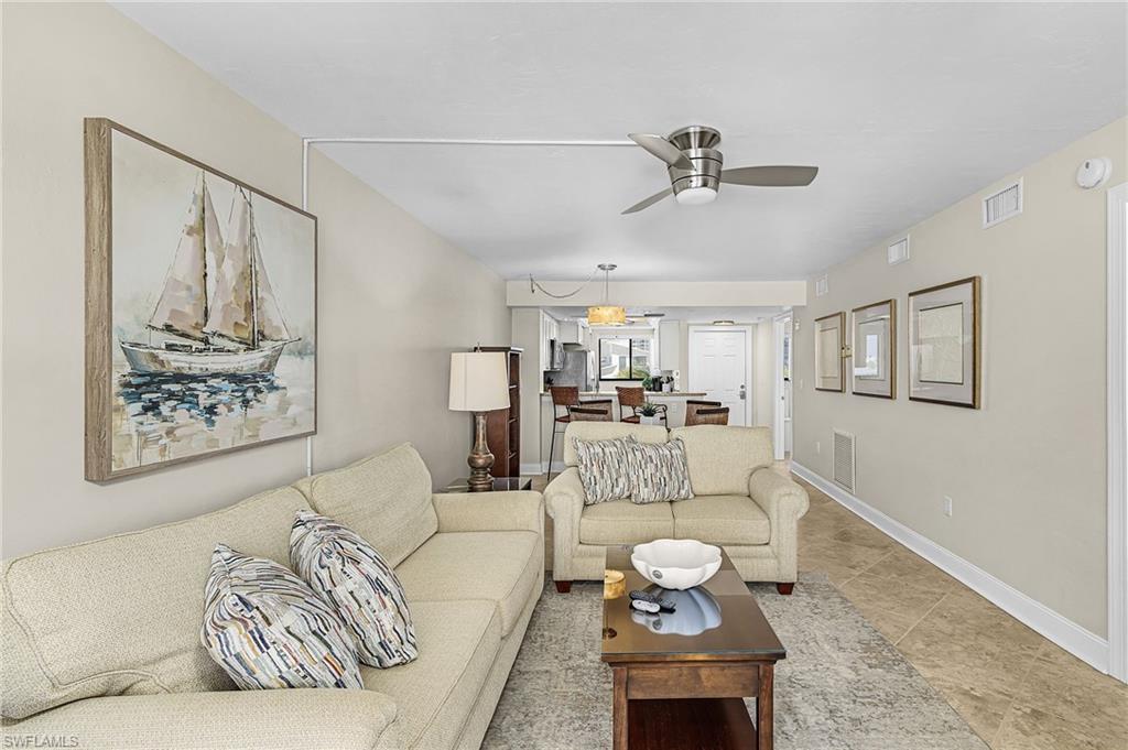 8350 Estero BLVD 322 photo 15
