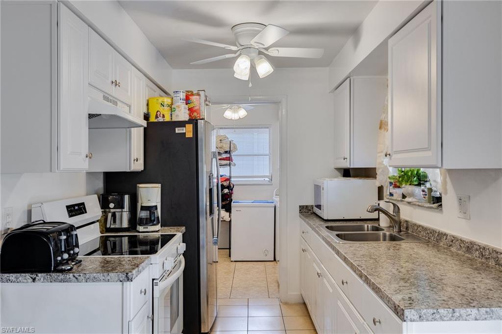 1652 Jamestown CT
