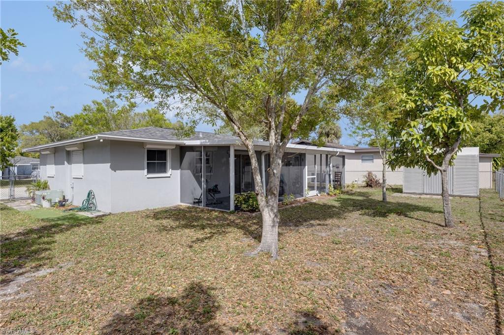 1652 Jamestown CT photo 15