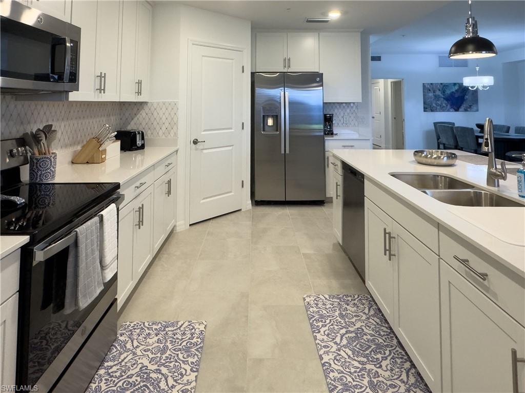 5704 Melbourne CT 6712 photo 10