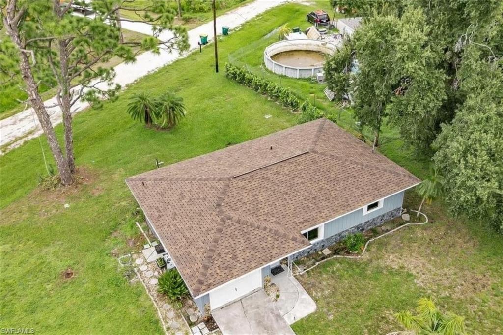 Aerial view of property and surrounding area