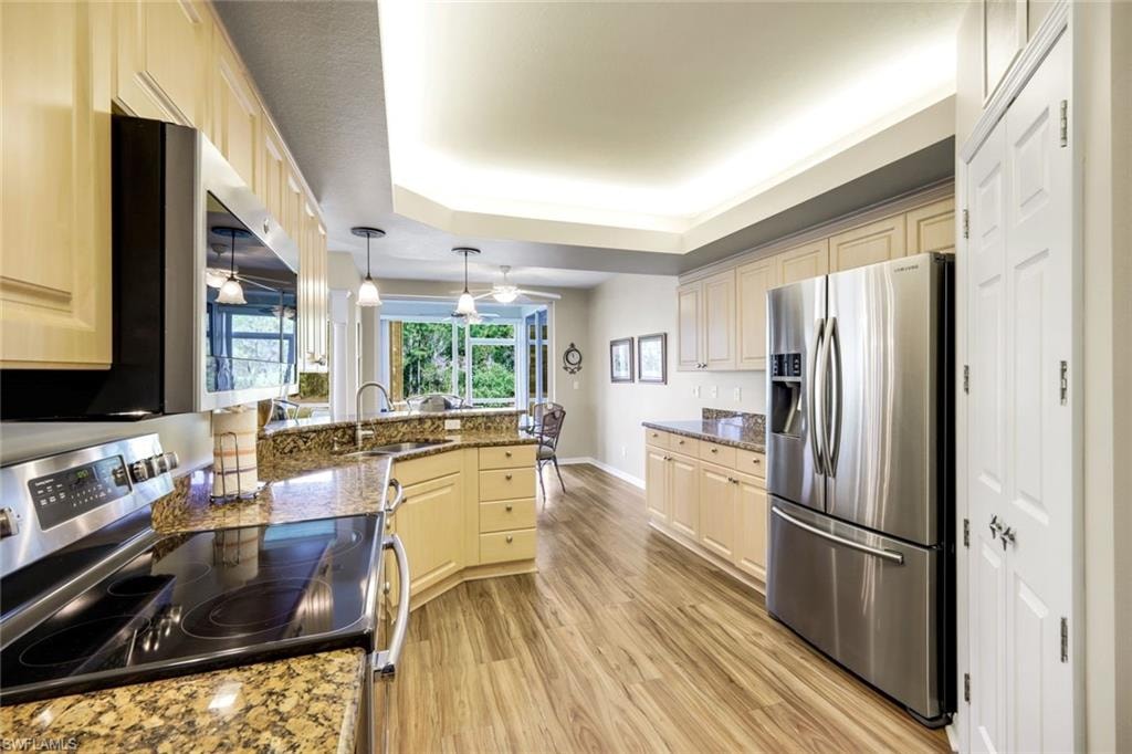 10801 Crooked River RD 101 photo 7