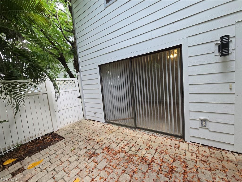 7752 Tamara Lee CT 103 photo 26